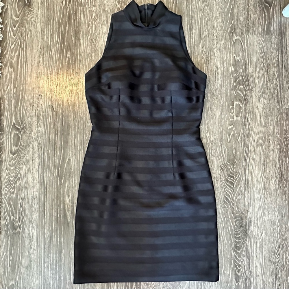Carmen Marc Valvo Black High Neck Cocktail Dress Women’s Size 6